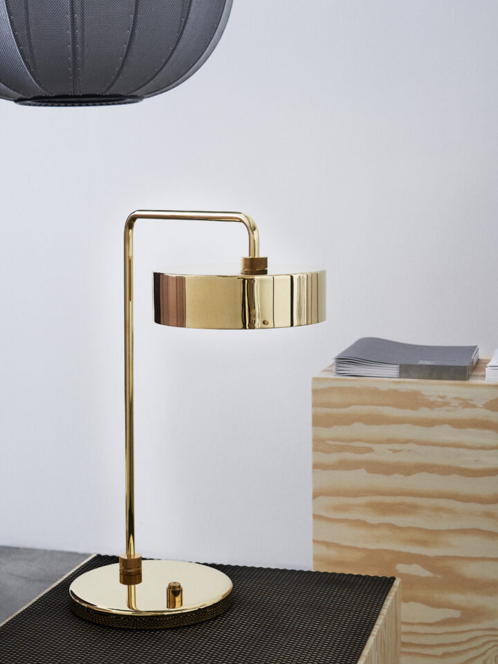 made-by-hand_petite-machine_table-lamp_brass-1-720x960
