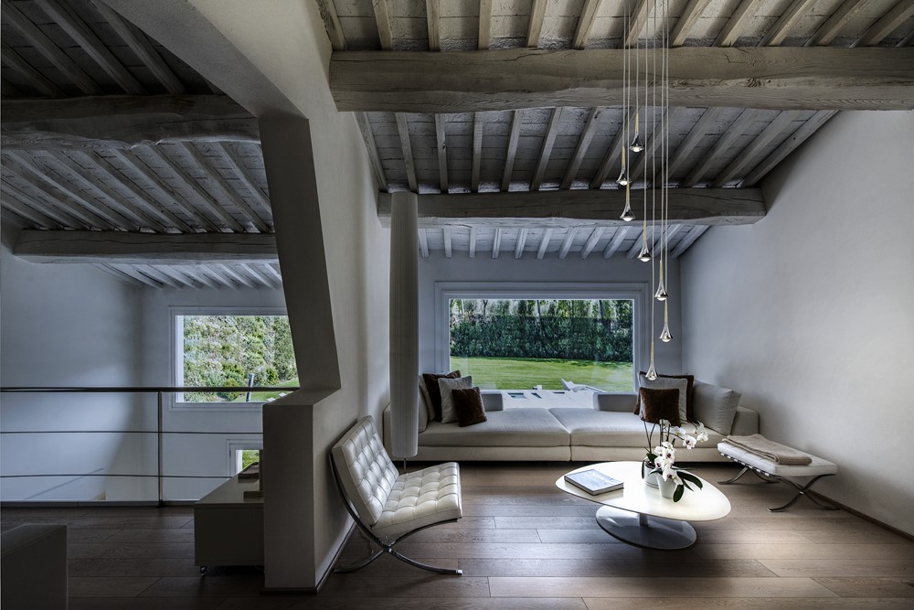 rain_13_studioitalia_rain