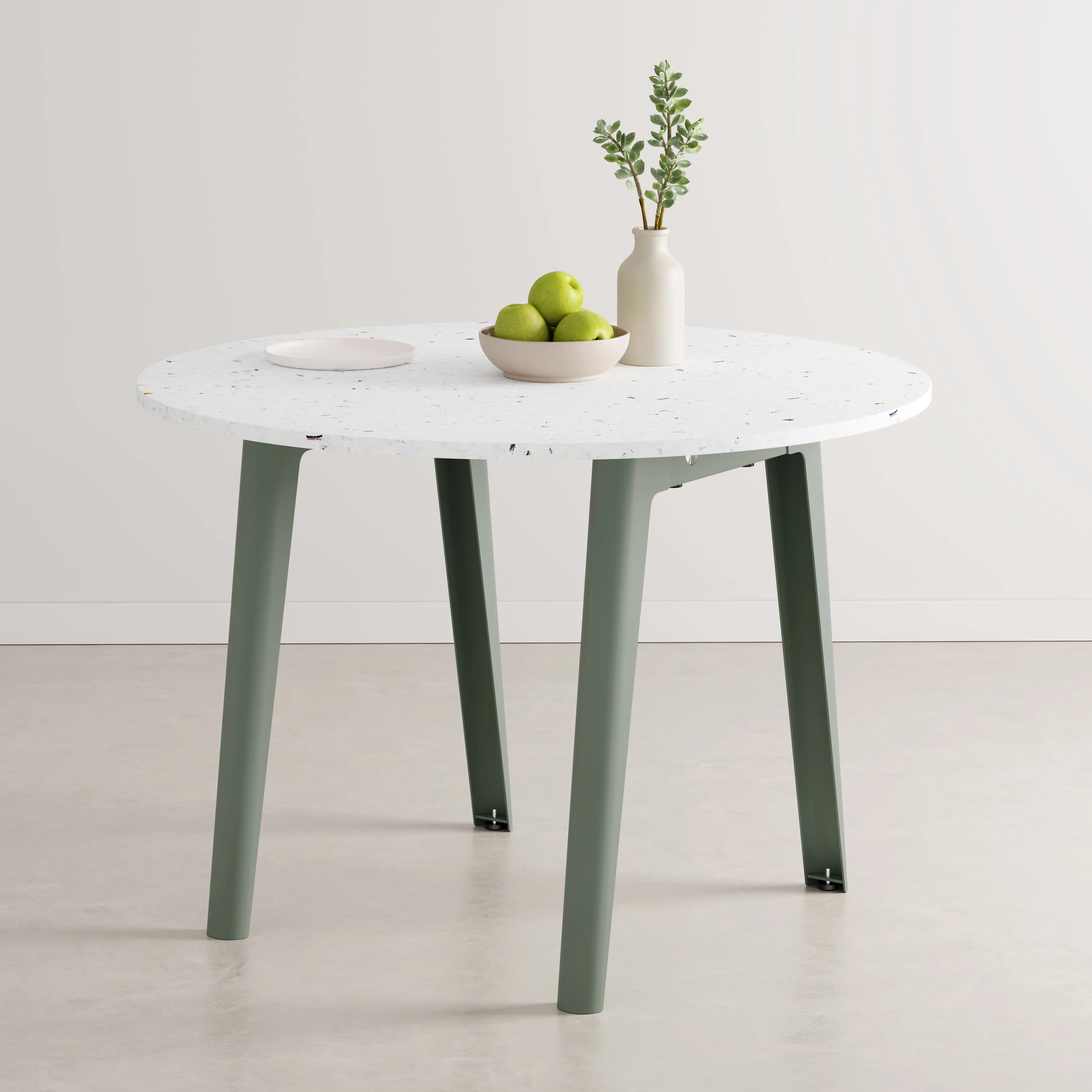 New Modern Esstisch RUND recycelter Kunststoff TIPTOE