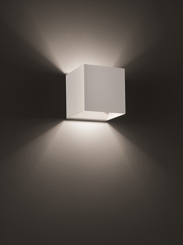 laser_cube_04_studioitalia_laser laser_cube_04_studioitalia_laser