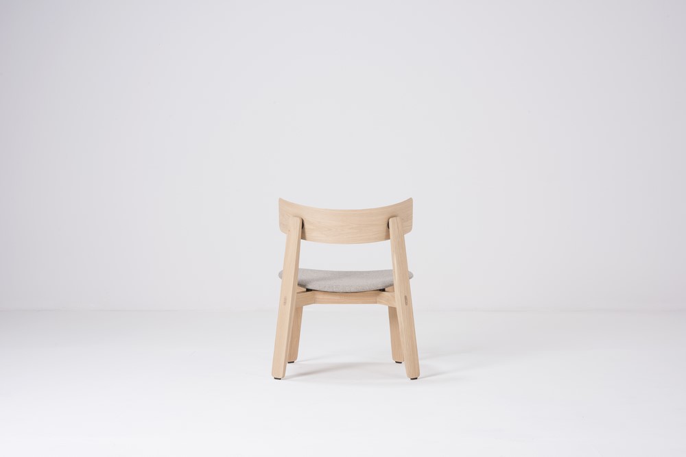 mq-st-nora-lounge-chair-60x73-56-oak-white-1015-archway-mlf-21-2_gazzda_noralounge