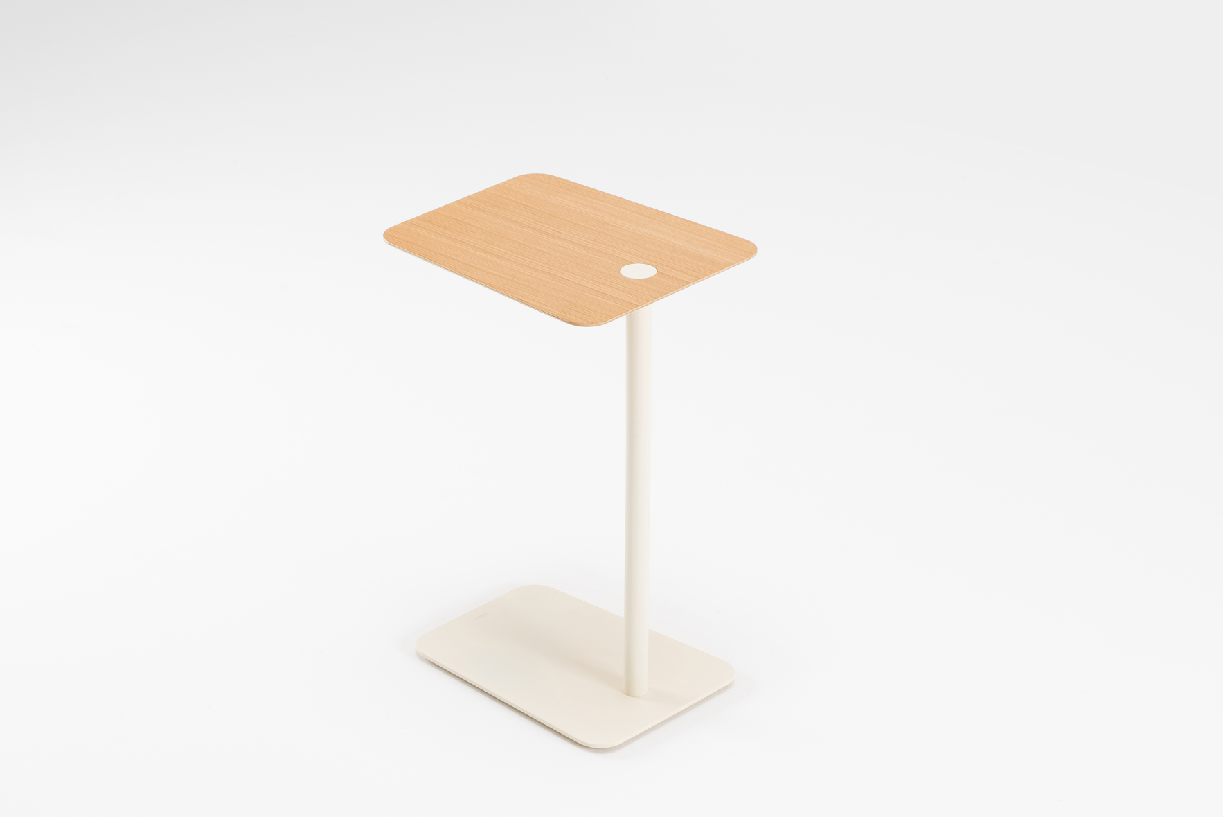 loop-side-table-veneer-oak-natural-lacquer-lua468-powder-coated-steel-mushroom-matte-1013-1