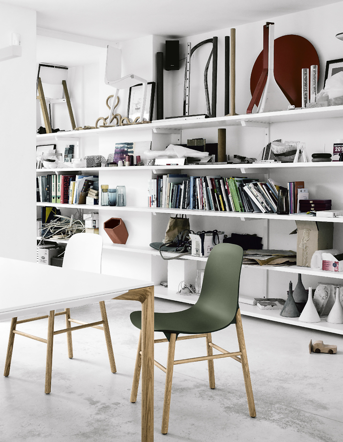 sharky-700x900 sharky-700x900