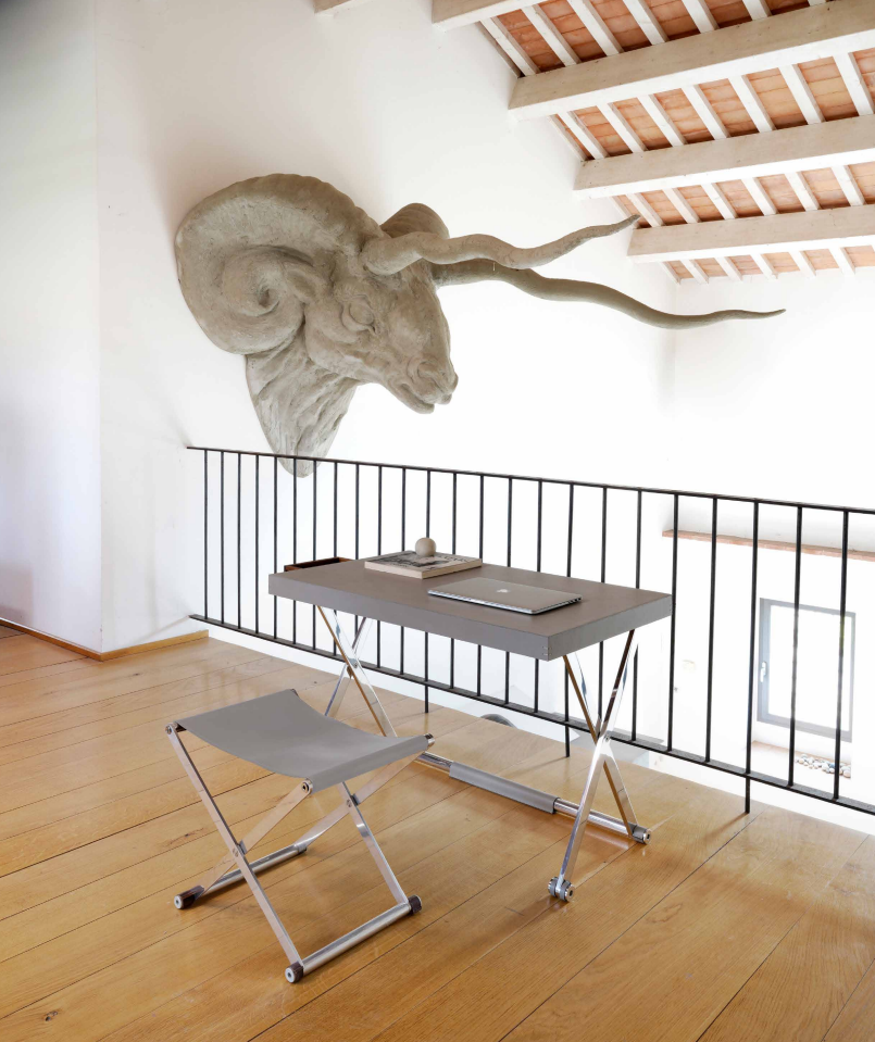 Stylo Tisch von Tonucci  Stylo Tisch von Tonucci