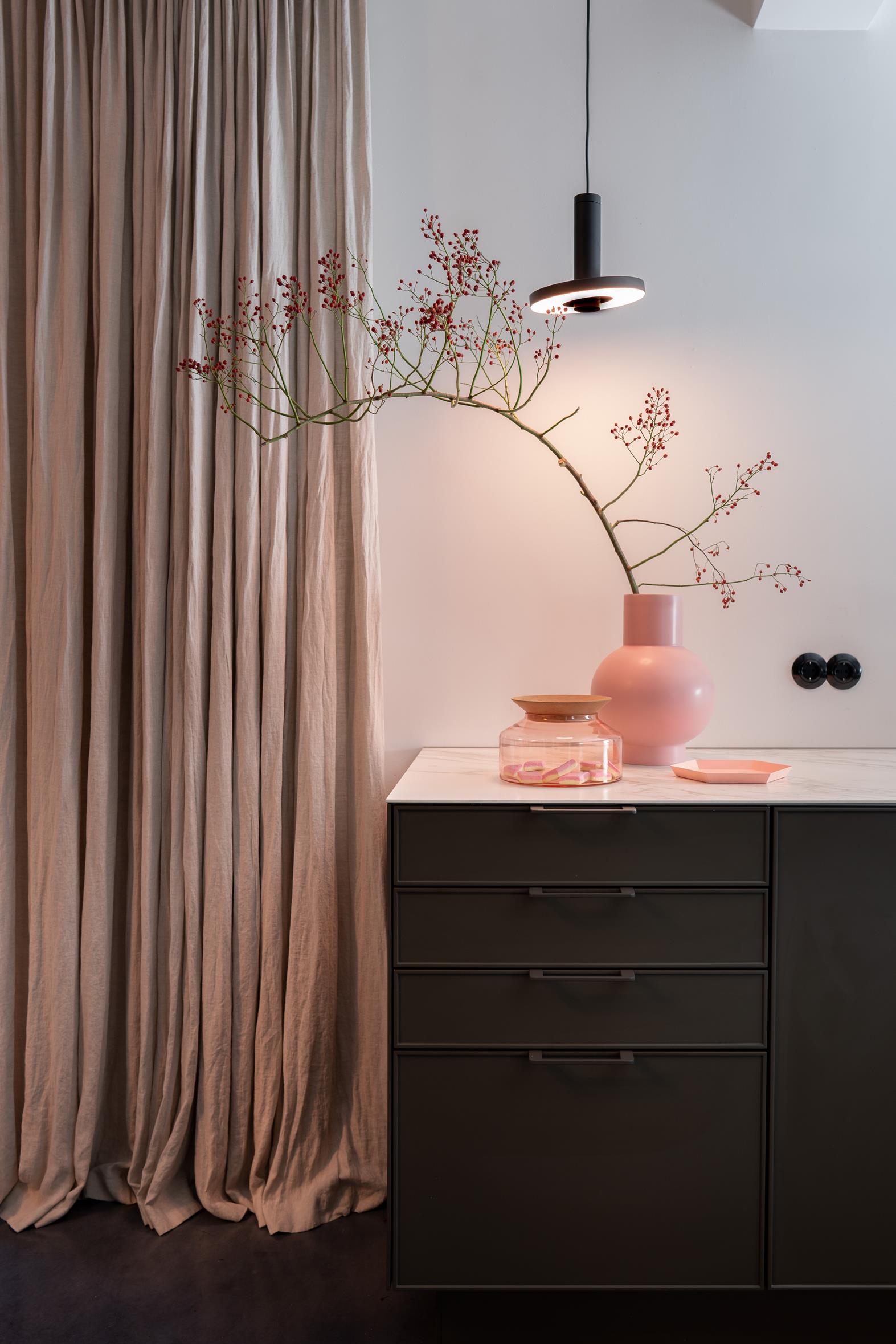 tonone-beads-pendant-1573x2358-small tonone-beads-pendant-1573x2358-small