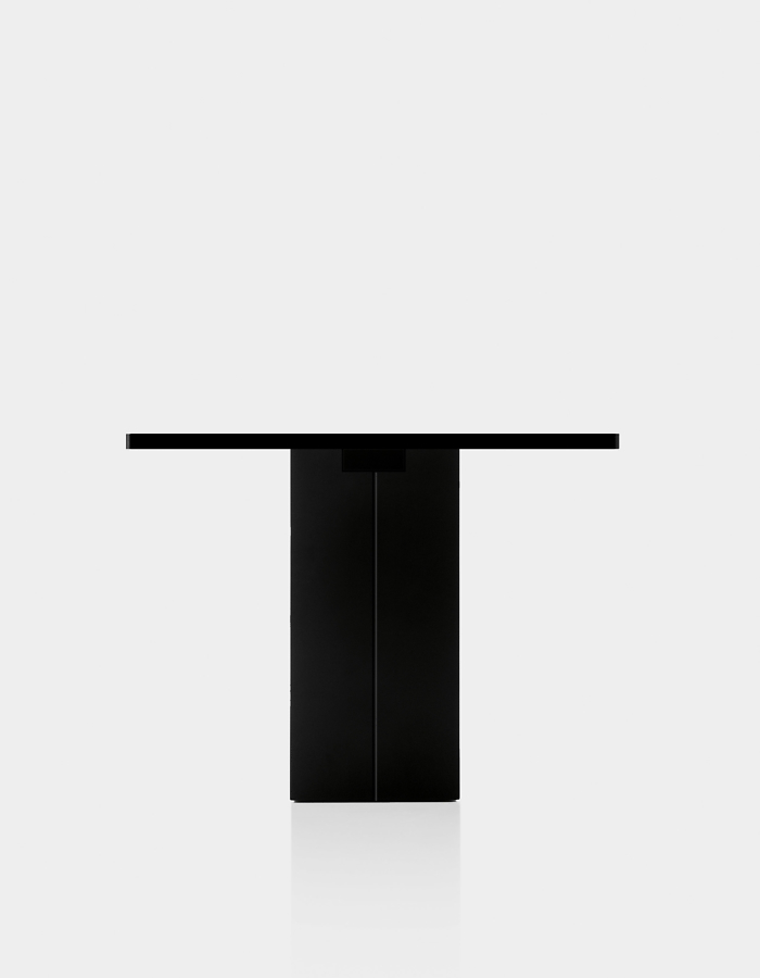 holo_4-700x900 holo_4-700x900