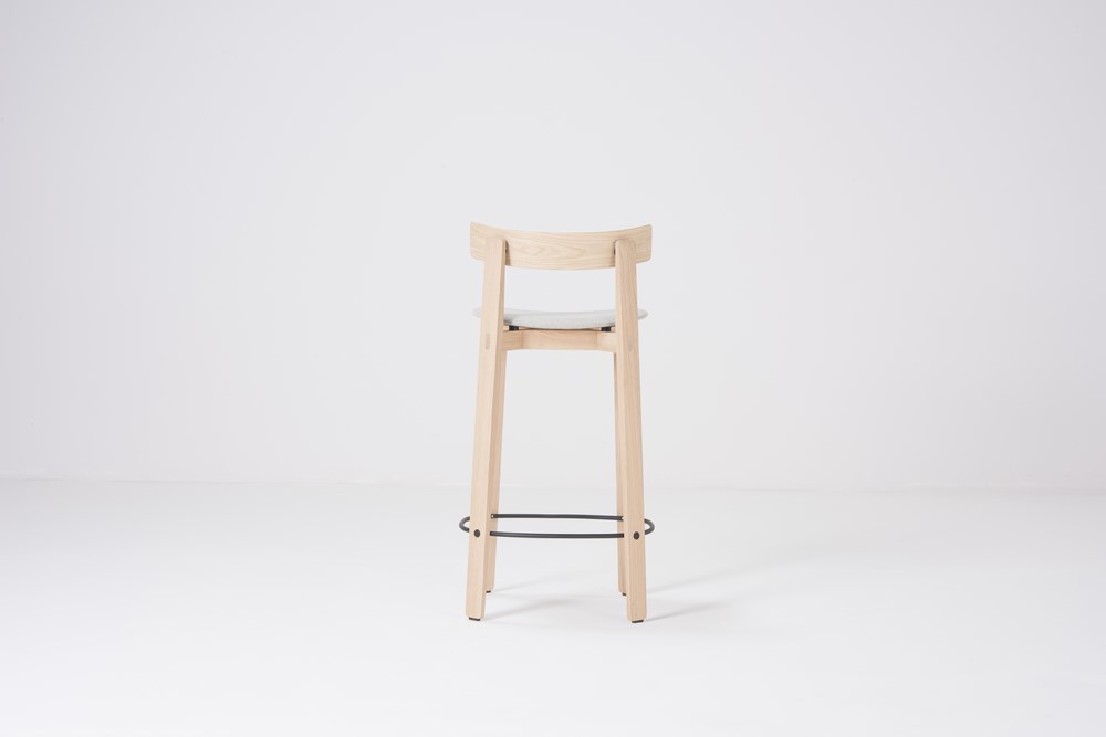 mq-st-nora-bar-chair-with-backrest-regular-49x99x44_5-oak-white-1015-newbury-mlf-10-2_gazzda_norabarstool