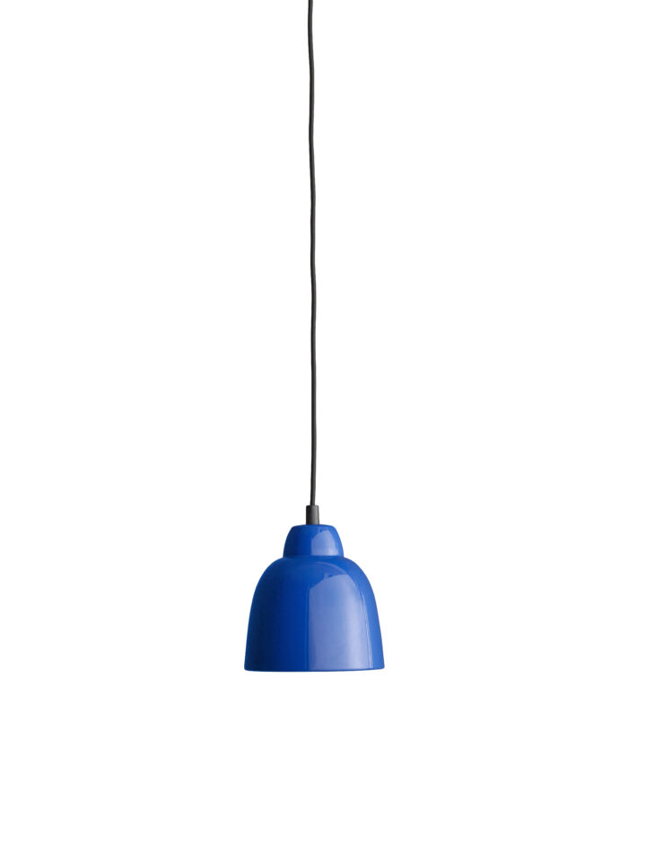 made-by-hand_tulip_pendant_o16.5cm_blue-720x961 made-by-hand_tulip_pendant_o16.5cm_blue-720x961