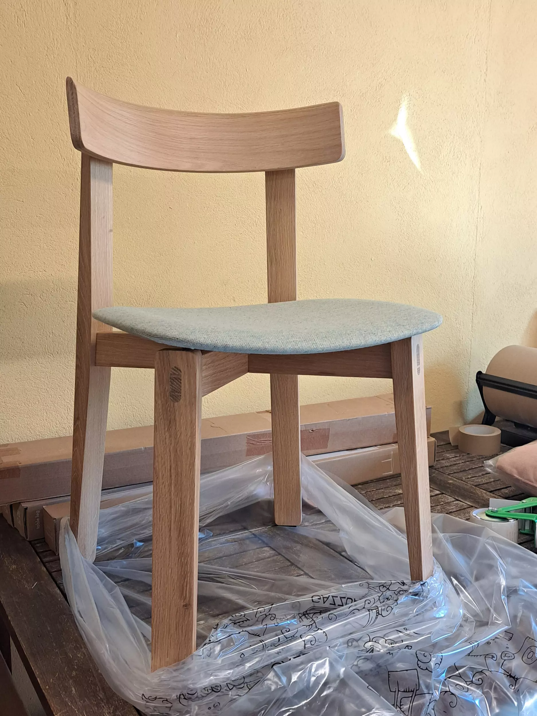 Nora Stuhl GAZZDA 5 Stück in Sonderanfertigung Nora Stuhl GAZZDA 5 Stück in Sonderanfertigung