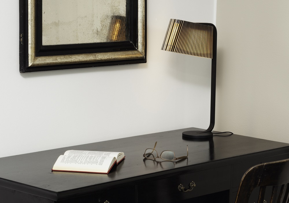 secto_design_owalo_7020_study_desk_ungewohnt(1)