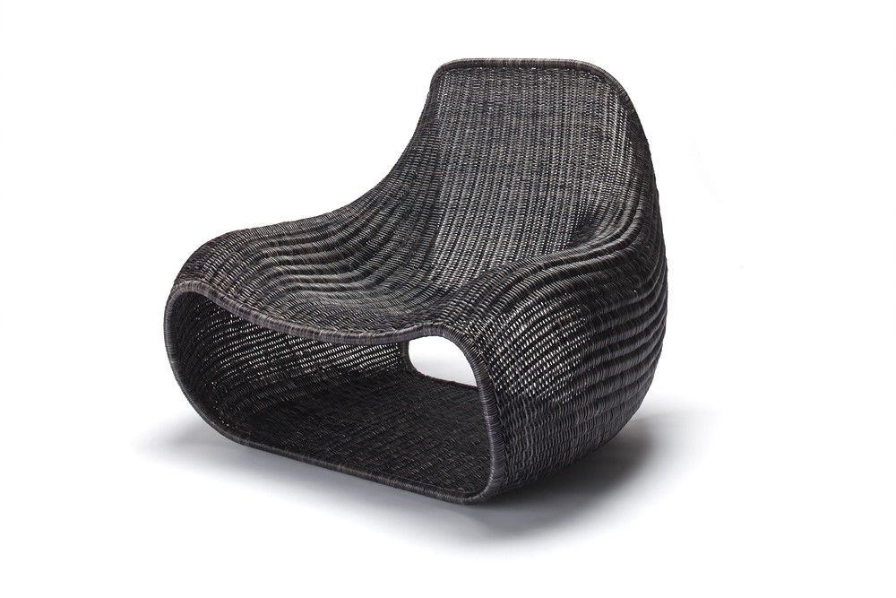 snug-darkgrey-frontangleh_feelgooddesign_snug