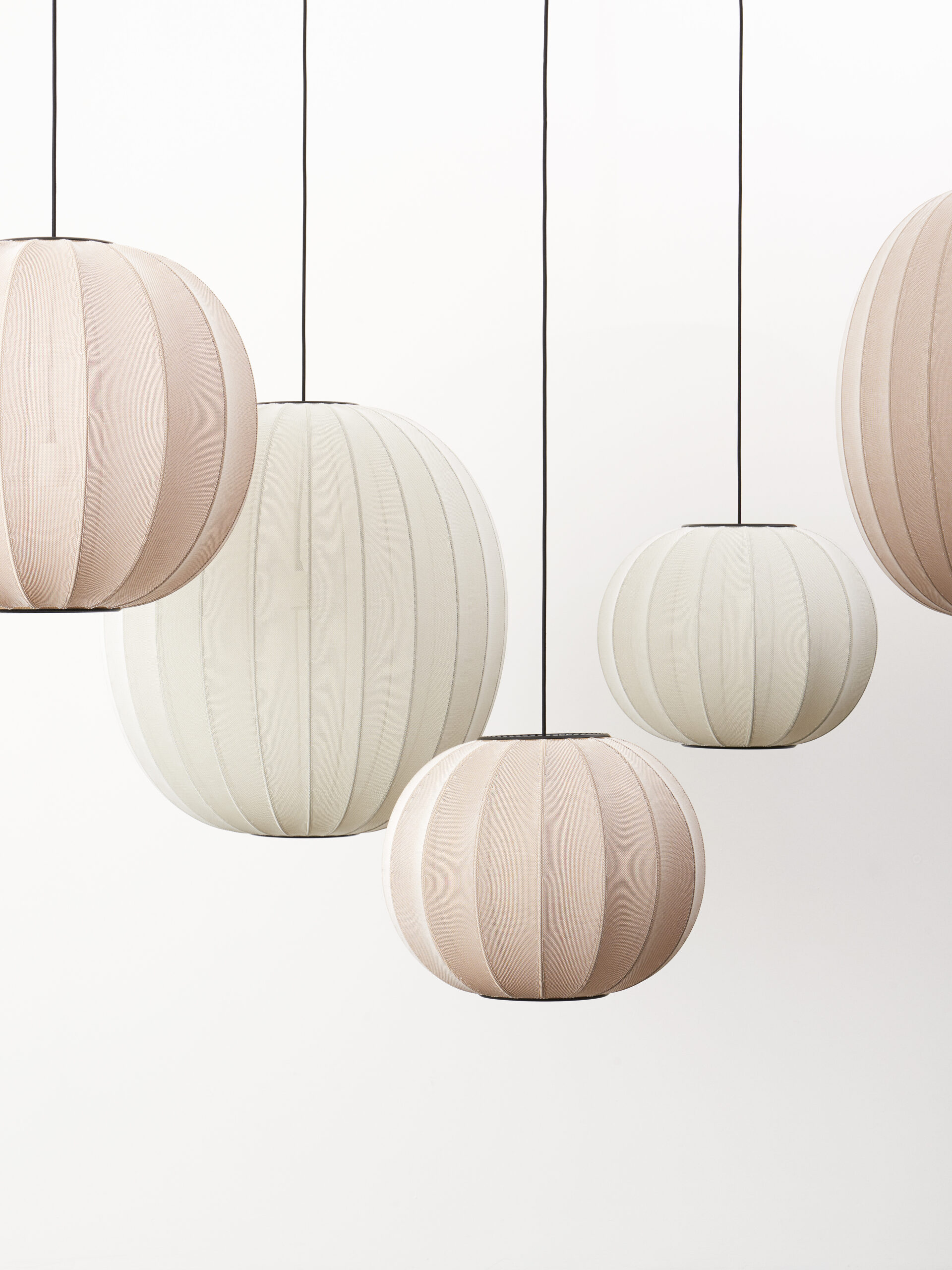 made-by-hand_knit-wit_pendant_o45cm_o60cm_o65cm_o75cm_colour-mix-3-scaled made-by-hand_knit-wit_pendant_o45cm_o60cm_o65cm_o75cm_colour-mix-3-scaled