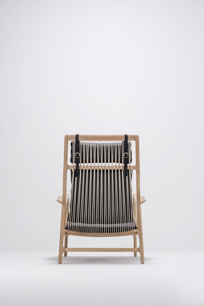 mq-st-dedo-lounge-chair-oak-white-1015-dakar-leather-black-0500-1_gazzda_dedoloungesessel mq-st-dedo-lounge-chair-oak-white-1015-dakar-leather-black-0500-1_gazzda_dedoloungesessel