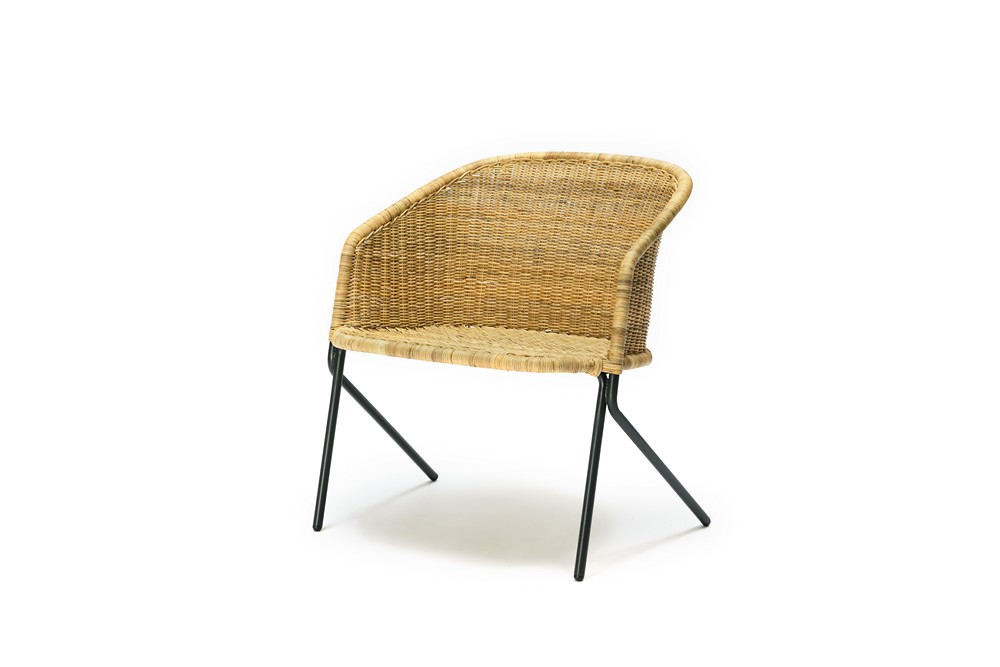 kaki-lounge-chair-natural-front-angle(1)_feelgooddesign_kakilounge