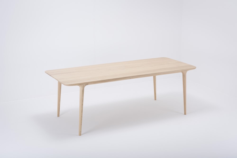 mq-st-fawn-table-220x90x75-oak-white-1015-5_gazzda_fawntable