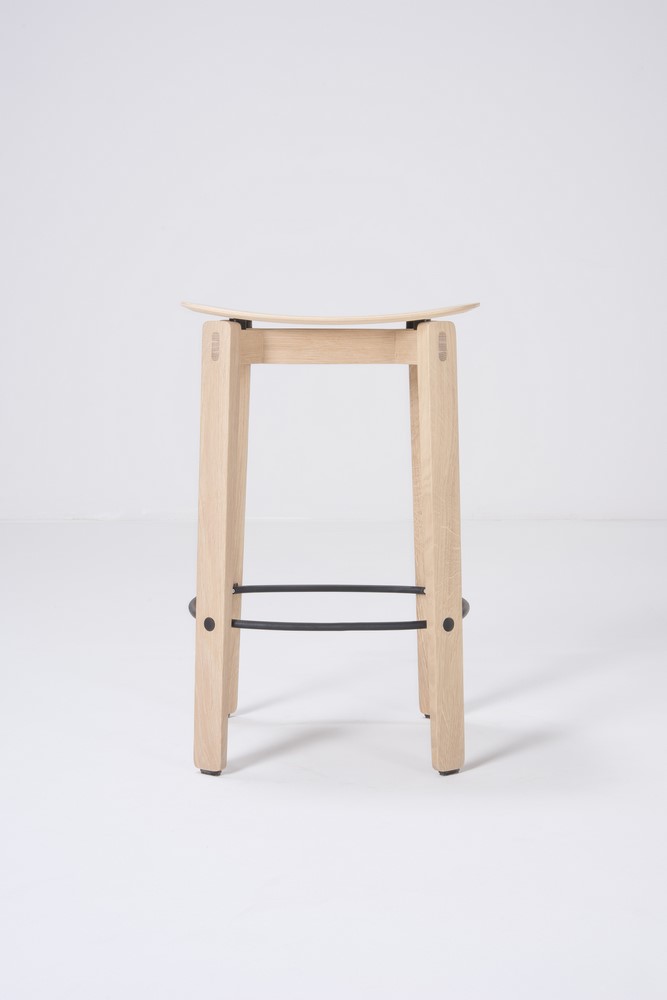 mq-st-nora-bar-chair-without-backrest-low-44x78x42-oak-white-1015-7_gazzda_norabarstool