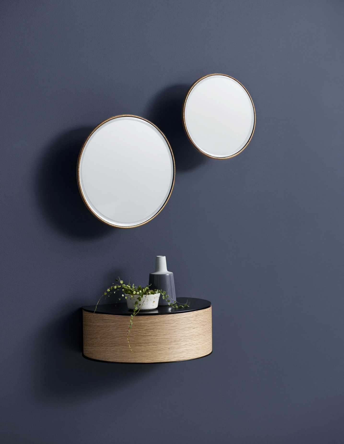 woud_lifestyle_2016_wallie_mirror_barb woud_lifestyle_2016_wallie_mirror_barb