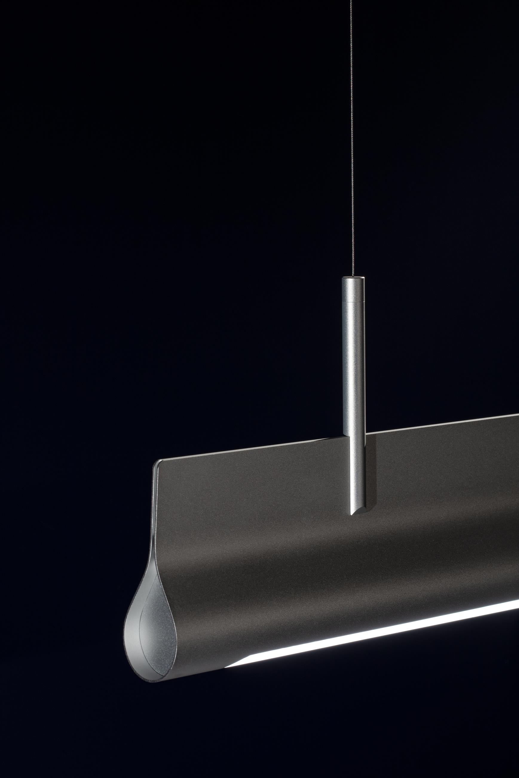 ago-pinch-image-2019-03-1737x2606-small ago-pinch-image-2019-03-1737x2606-small