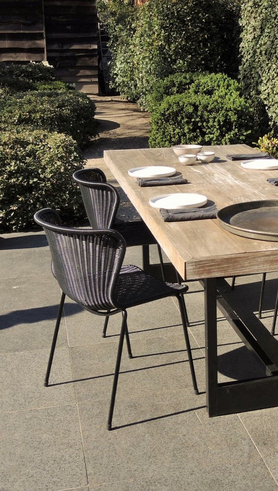 c603-black-black-outdoor-tafel_feelgooddesigns_603out