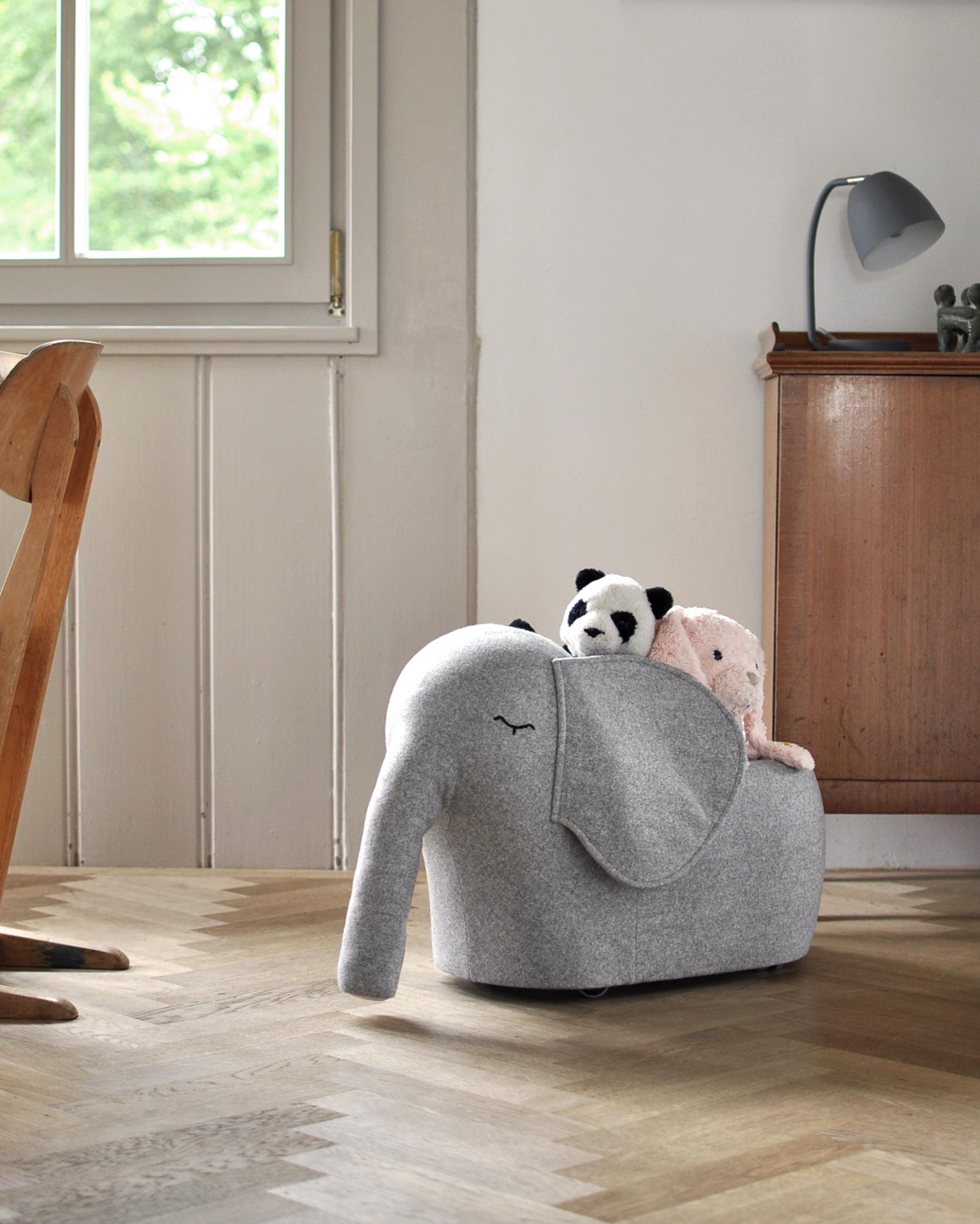 bou - der Roll-Elefant von bada&bou  bou - der Roll-Elefant von bada&bou