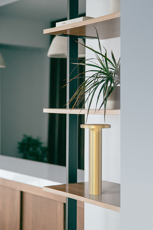 13pablodesigns-lucitable-environmentalimage-brass-greenshelf 13pablodesigns-lucitable-environmentalimage-brass-greenshelf