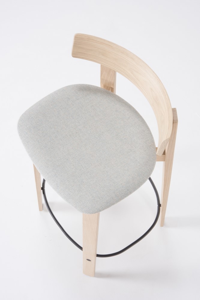 mq-st-nora-bar-chair-with-backrest-regular-49x99x44_5-oak-white-1015-newbury-mlf-10-6_gazzda_norabarstool mq-st-nora-bar-chair-with-backrest-regular-49x99x44_5-oak-white-1015-newbury-mlf-10-6_gazzda_norabarstool