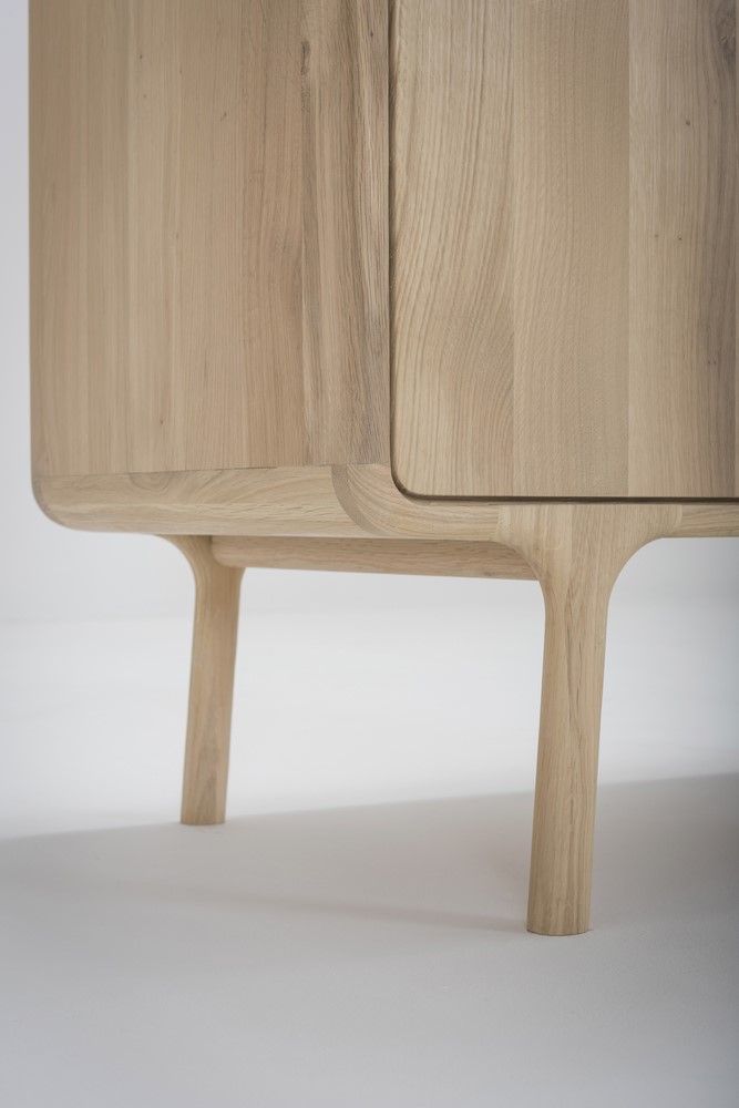 mq-st-fawn-cabinet-90x45x110-oak-white-1015-18_gazzda_fawn_cabinets(1)