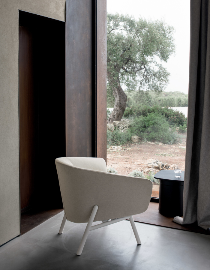 tuile_indoor_2-700x900