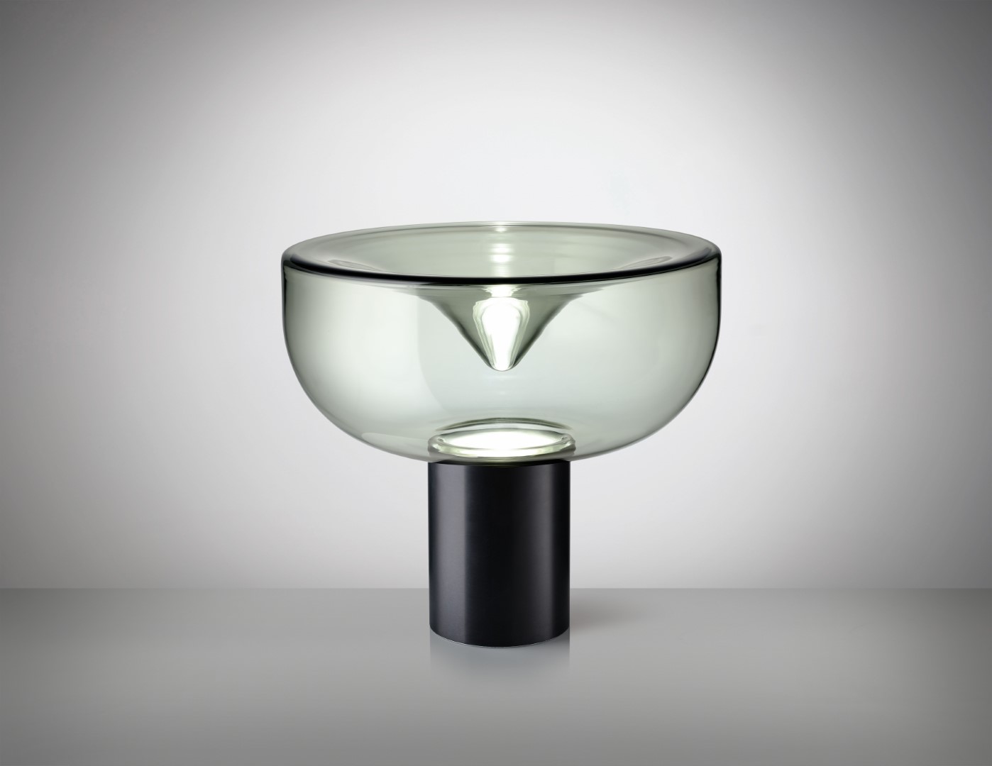 Aella T Tischleuchte von Leucos Aella T Tischleuchte von Leucos