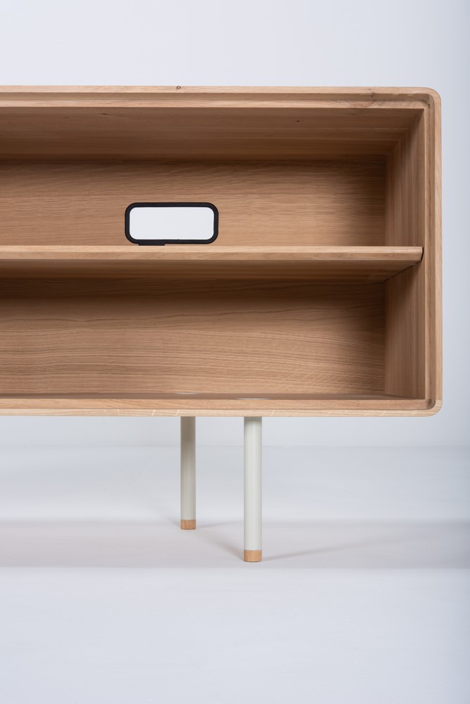 mq-st-fina-sideboard-150x45x64-oak-white-1015-linoleum-mushroom-4176-8_gazzda_fina_sideboard