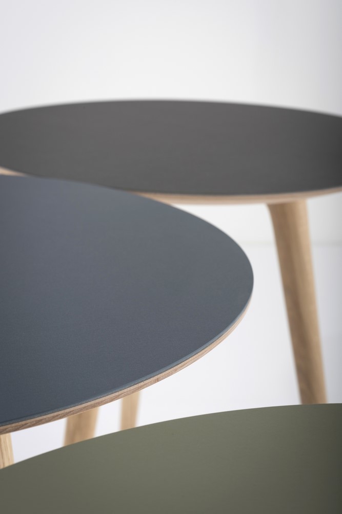 mq-st-arp-round-table-45x55-oak-white-1015-desktop-linoleum-7_gazzda_arp