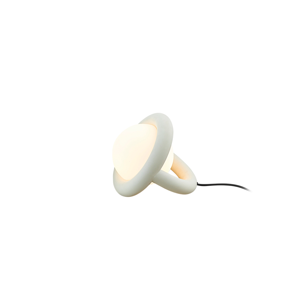 ago_balloon_table_eggwhite_01(1) ago_balloon_table_eggwhite_01(1)