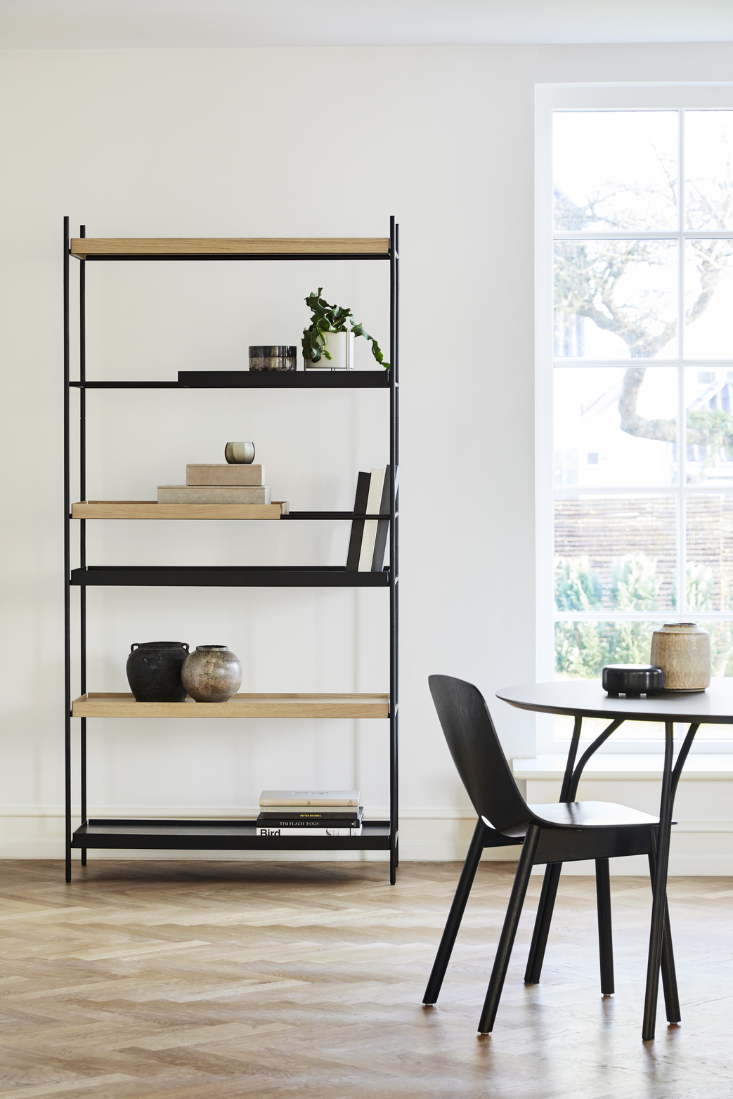 woud_ss20_tray_shelf_mono_tree woud_ss20_tray_shelf_mono_tree
