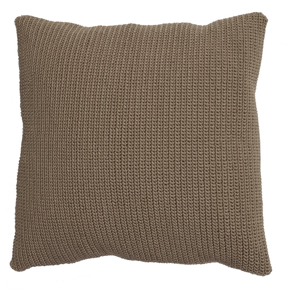 borekropecrochettedecorativecushion4380sand