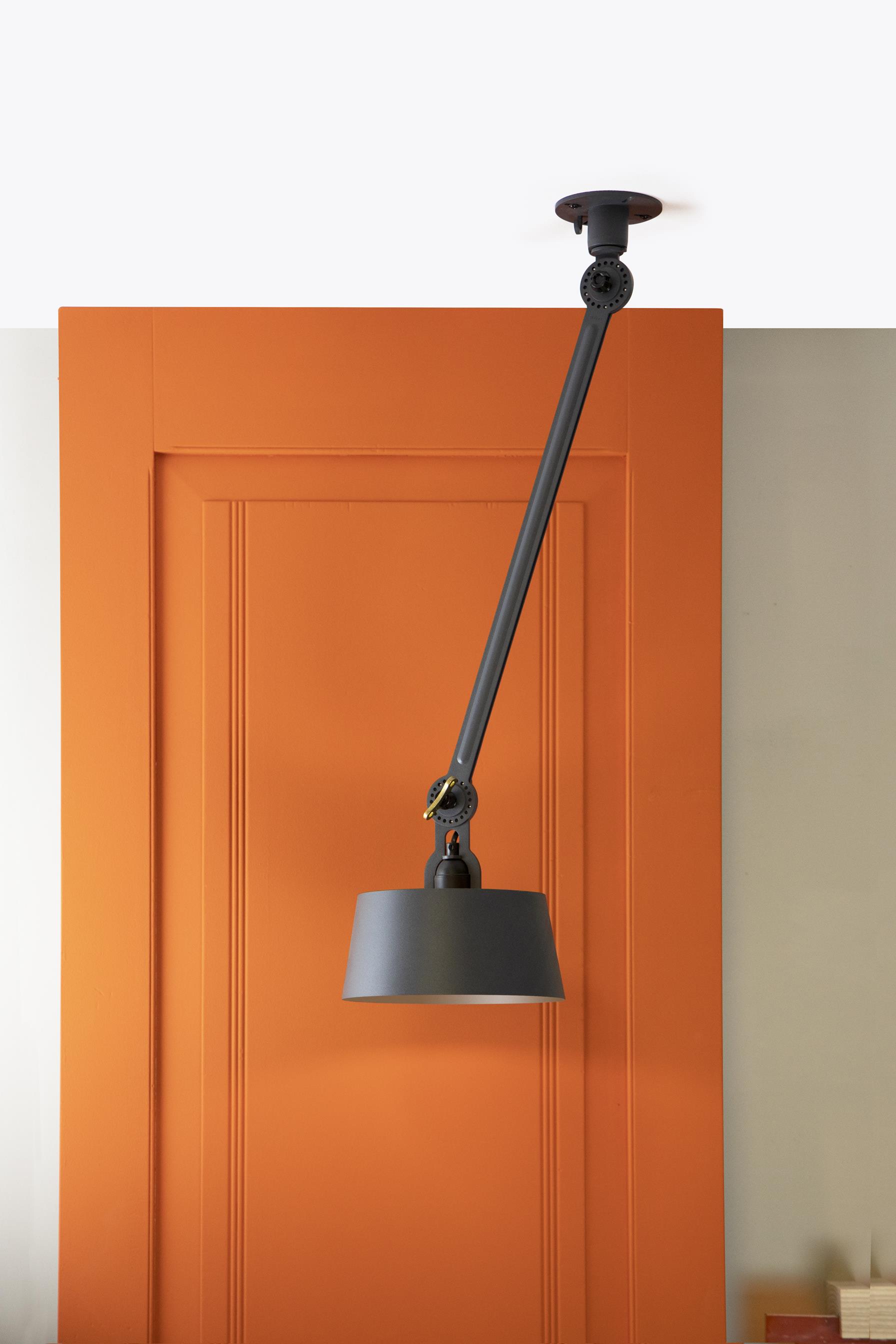 bolt-ceiling-1-arm-upperfit-mg-1792x2688-small bolt-ceiling-1-arm-upperfit-mg-1792x2688-small