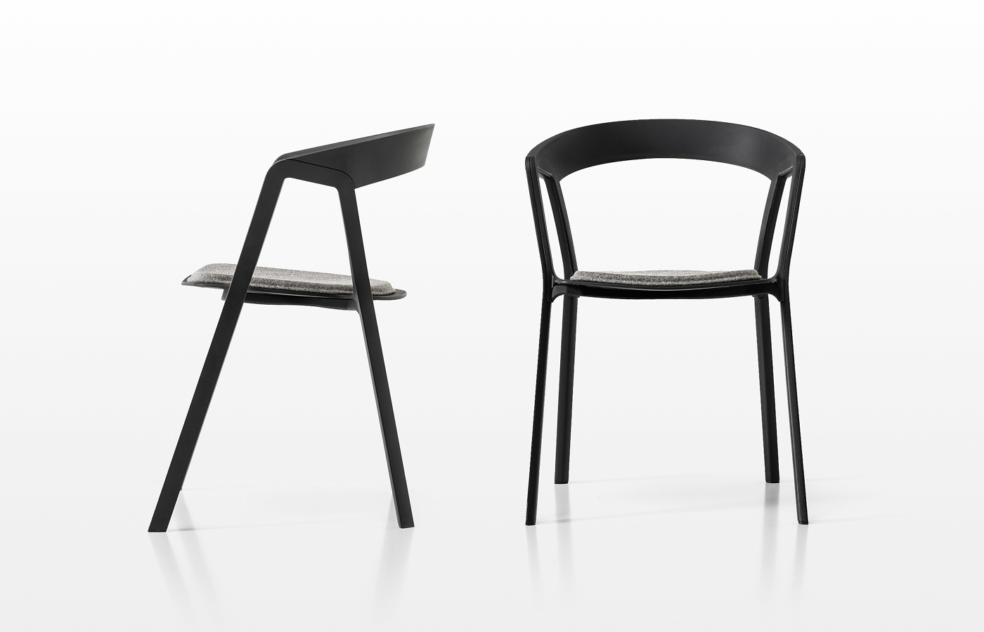 compaswithcushion_1-1400x900 compaswithcushion_1-1400x900