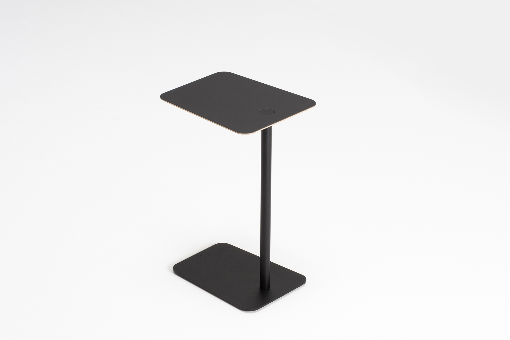 loop-side-table-linoleum-nero-4023-powder-coated-steel-mushroom-matte-1013-1 loop-side-table-linoleum-nero-4023-powder-coated-steel-mushroom-matte-1013-1
