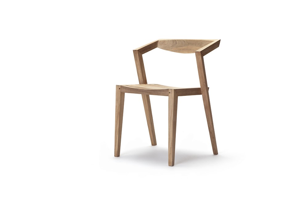 urban-frontangle_feelgooddesign_urbanchair urban-frontangle_feelgooddesign_urbanchair
