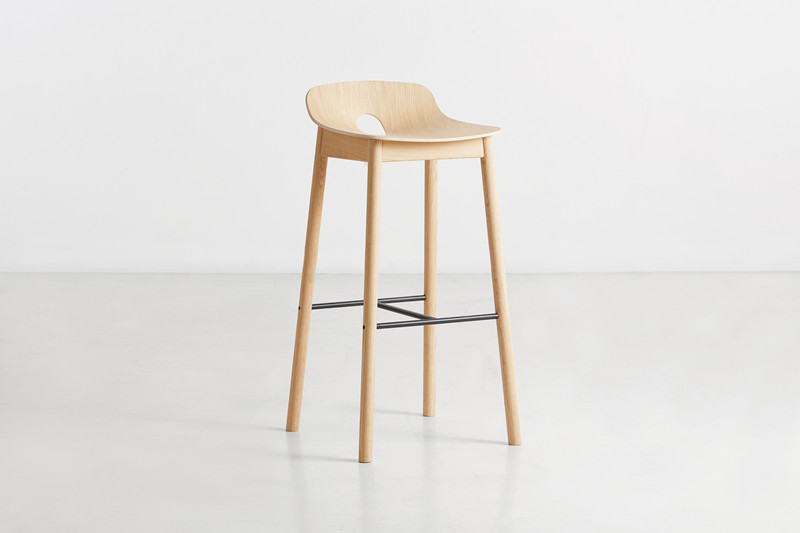 woud_mono_barhocker_75_eiche_2