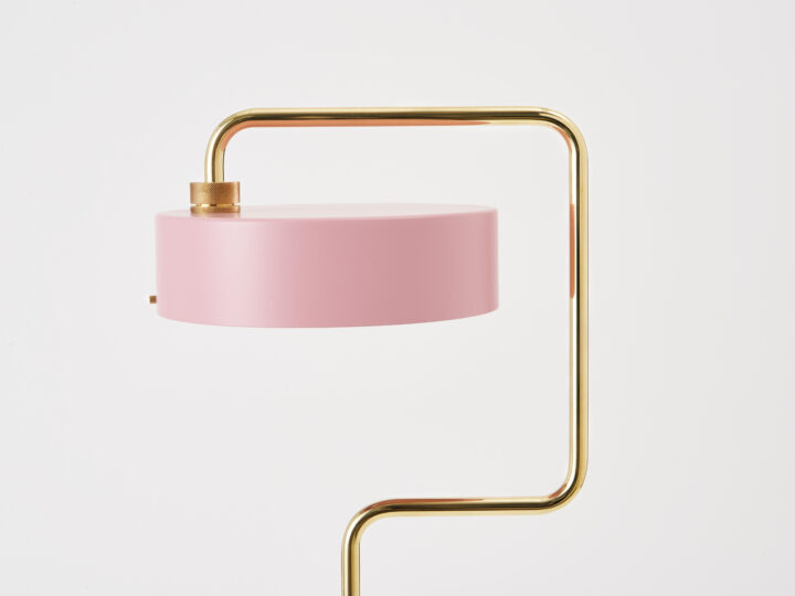 made-by-hand_petite-machine_floor-lamp_light-pink_top-detail-720x540 made-by-hand_petite-machine_floor-lamp_light-pink_top-detail-720x540