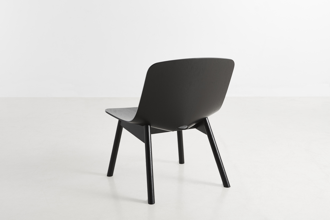 100702_mono_lounge_chair_black_2 100702_mono_lounge_chair_black_2