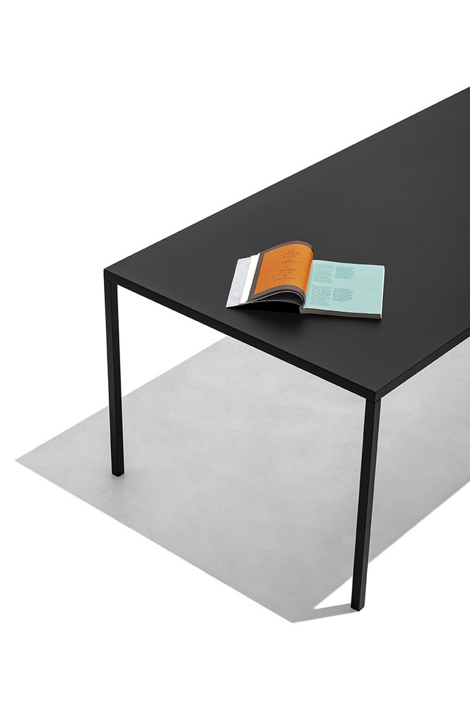 iron_cb4809-fr_p15_up_02_connubia_iron iron_cb4809-fr_p15_up_02_connubia_iron