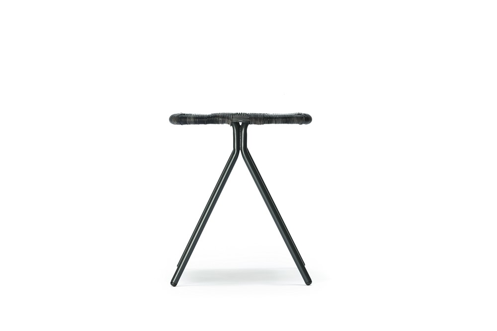 the-kaki-range-26_feelgooddesign_kaikihocker(1)