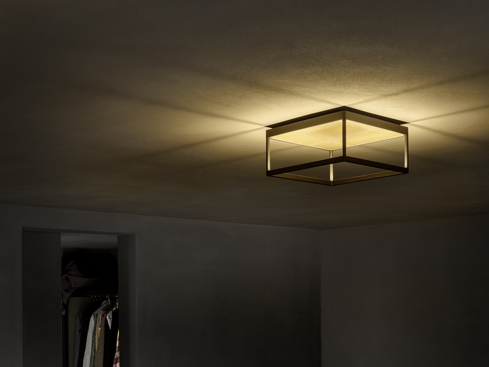 reflex_c_m_150_black_reflector-gold_serien_scheune_1905_0068_ob_v1_rgb_72dpi_serien_reflex reflex_c_m_150_black_reflector-gold_serien_scheune_1905_0068_ob_v1_rgb_72dpi_serien_reflex