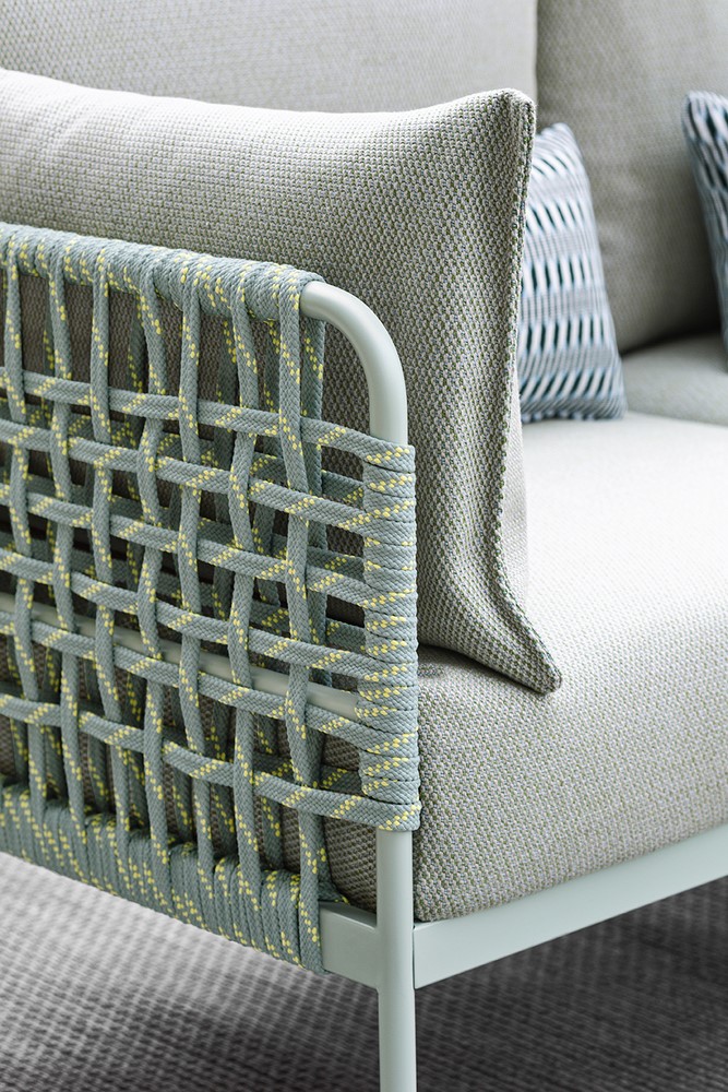 cb3501-2pe_p8l_stc_spy_part_connubia_yo cb3501-2pe_p8l_stc_spy_part_connubia_yo