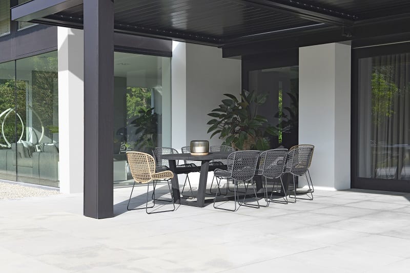 2021-ml-teak-lauren-table-charcoal-fibre-charlie-chair-natural-lava